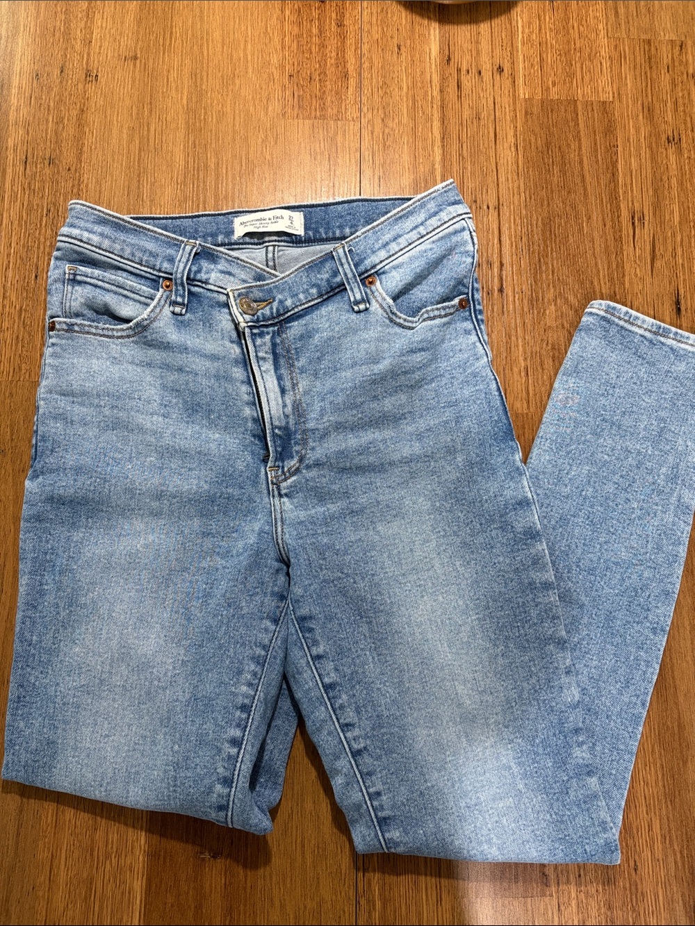 Abercrombie & Fitch Light Blue High-Rise Skinny Jeans